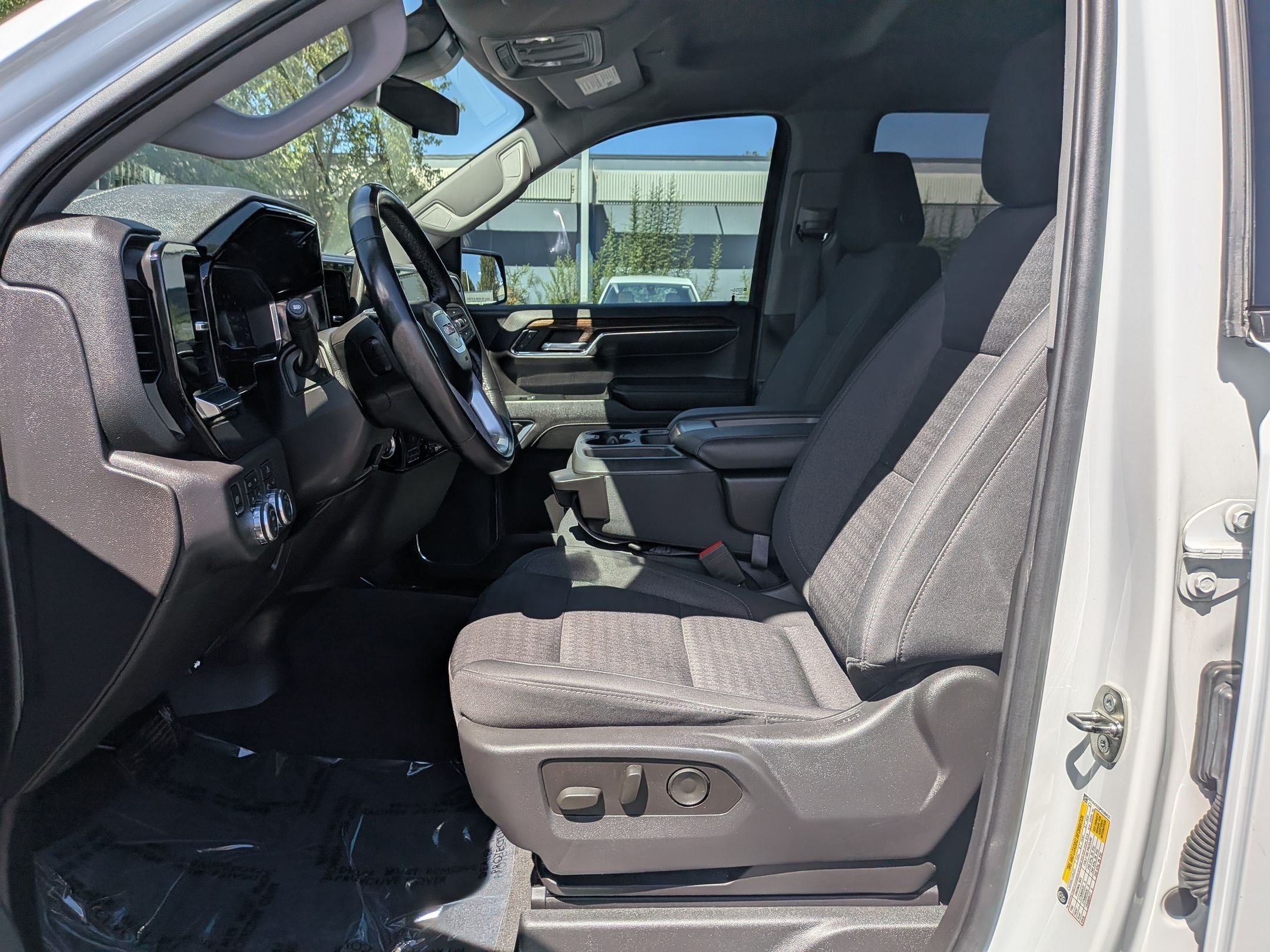 Certified Used 2023 SUMMIT WHITE GMC Elevation image 25