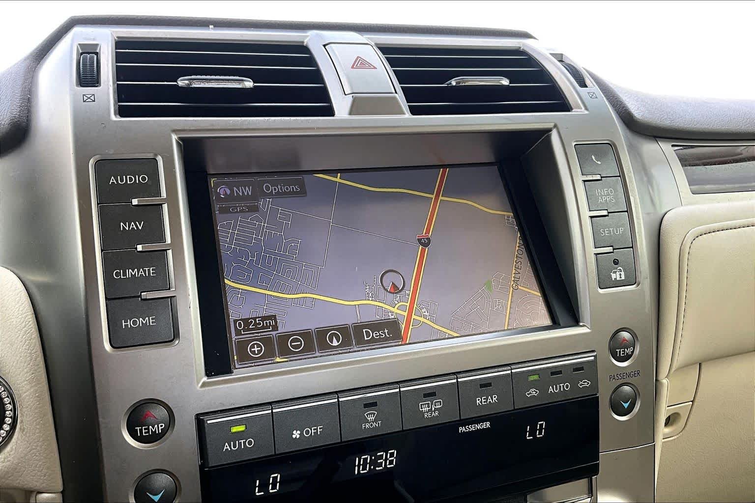 Used 2018 Starfire Pearl Lexus Luxury image 34