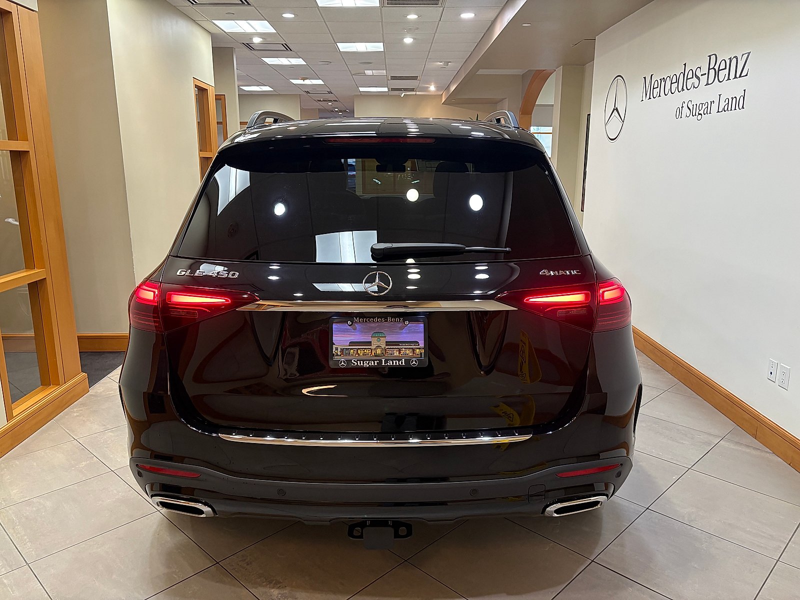 New 2026 Obsidian Black Metallic Mercedes-Benz 4MATIC® image 5