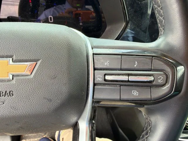 Used 2023 Summit White Chevrolet LT image 12
