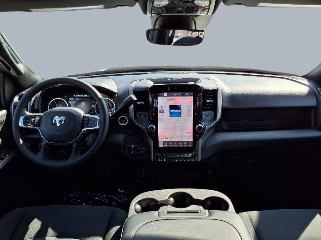 2025 RAM 2500 Tradesman - Photo 8