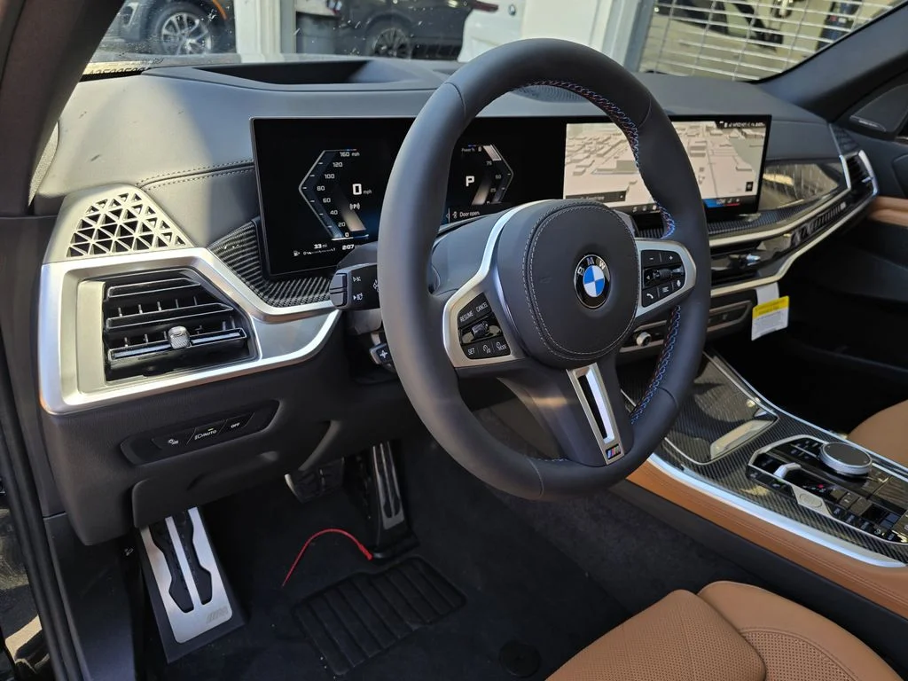 2025 BMW X5 M60i - Photo 14