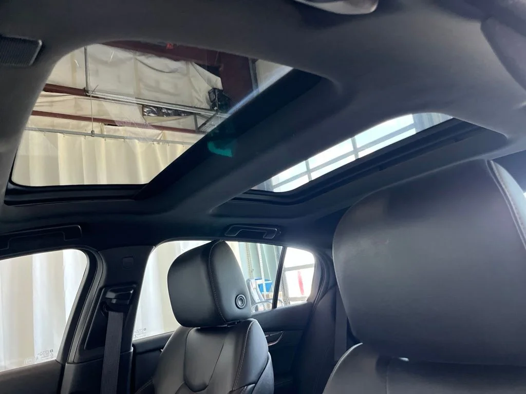 Used 2020 White Cadillac Sport image 3