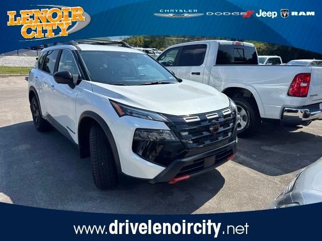 Used 2025 White Nissan Rock Creek image 1