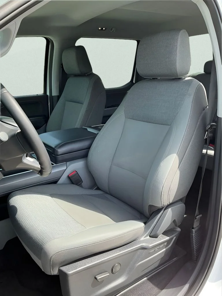 Used 2025 White Ford XLT image 26