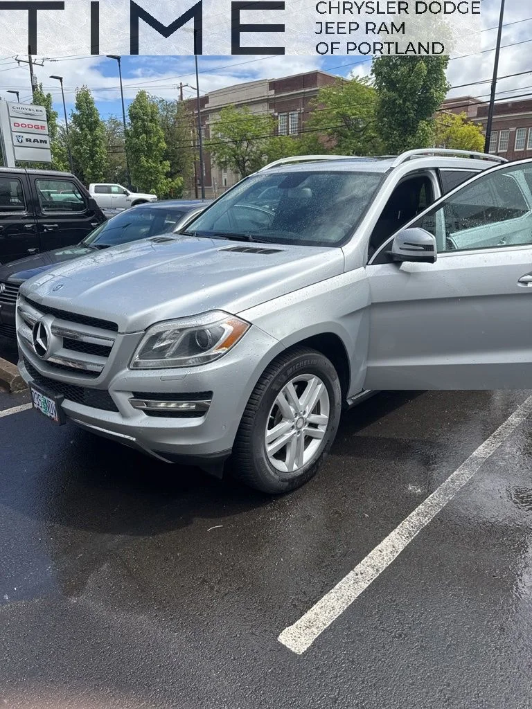 Used 2013 Silver Mercedes-Benz GL 450 image 1