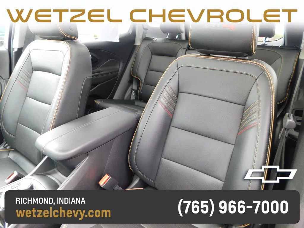 Used 2023 Silver GMC AT4 image 16
