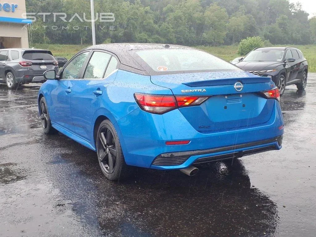 Used 2025 Electric Blue Metallic/Super Black Nissan SR image 5