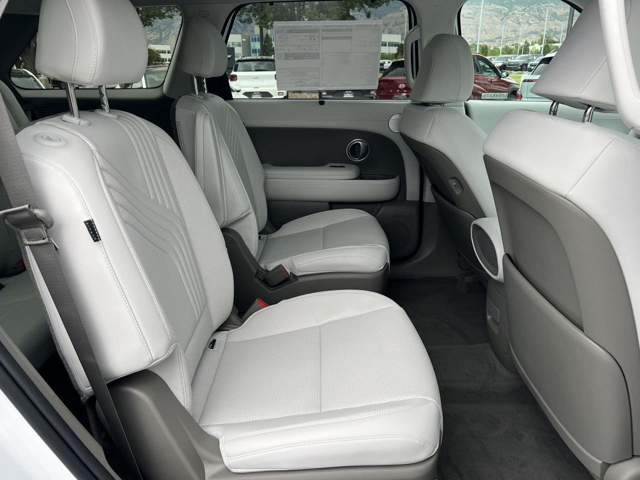 New 2027 Creamy White Pearl Hyundai SEL AWD image 63