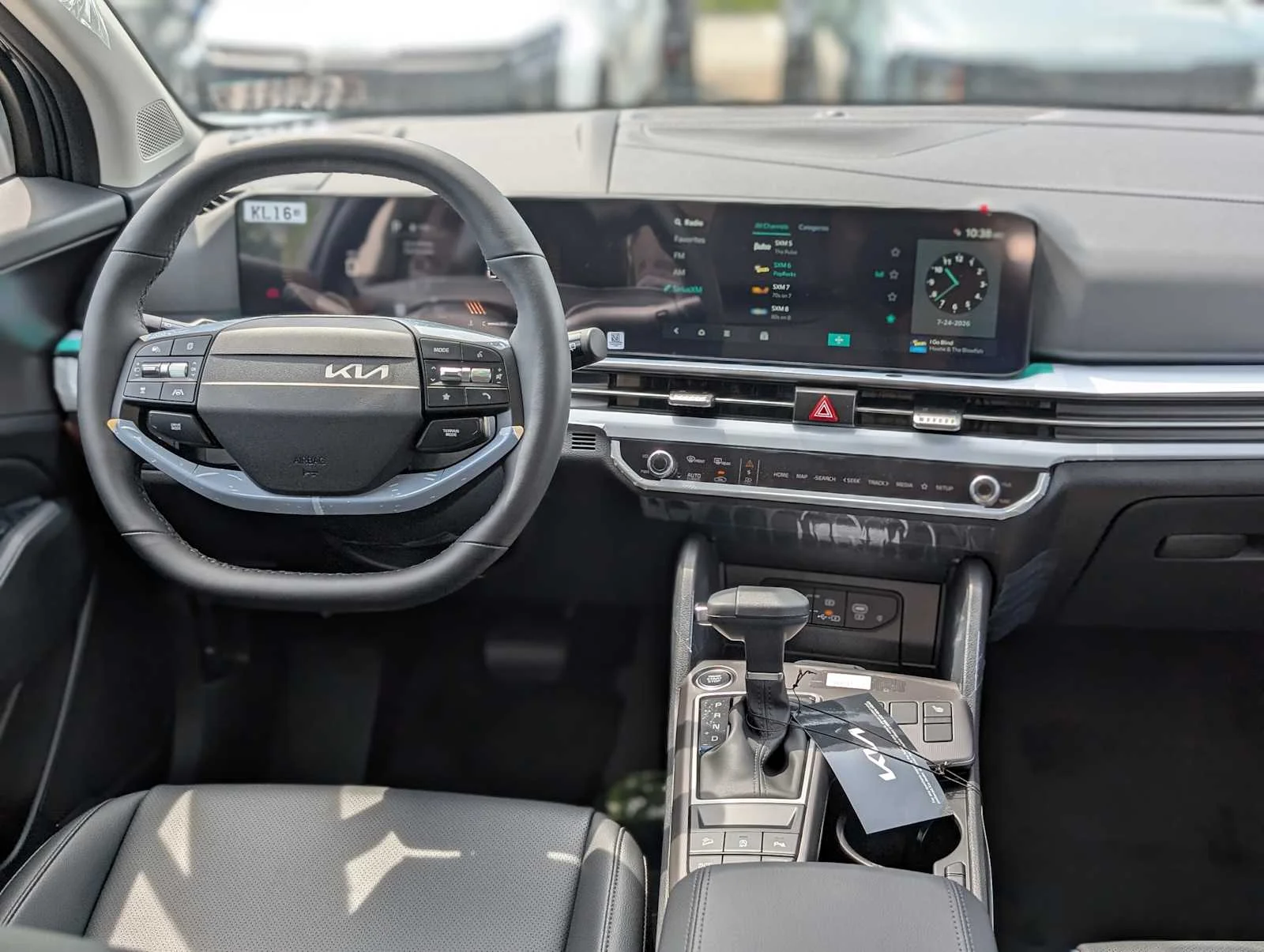 New 2026 Gravity Gray Kia EX image 5