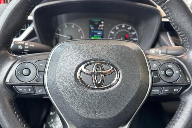 Certified Used 2023 RUBY FLARE PEARL Toyota  image 29