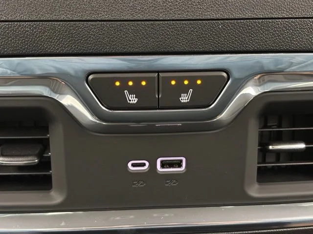 2026 GMC Sierra 2500HD Denali - Photo 8