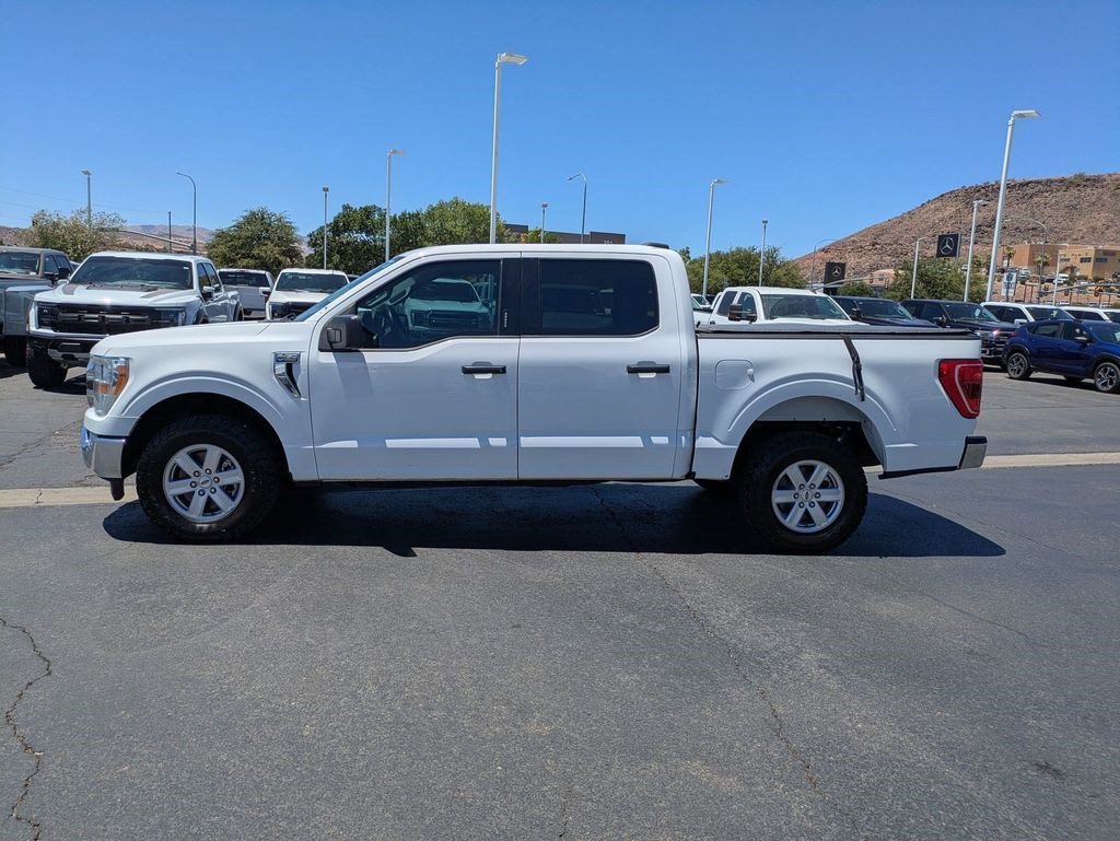 Used 2022 Oxford White Ford XLT image 6