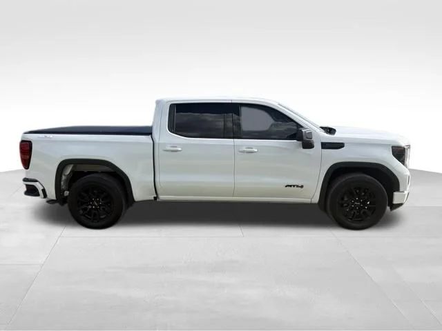 Used 2024 White GMC Elevation image 2