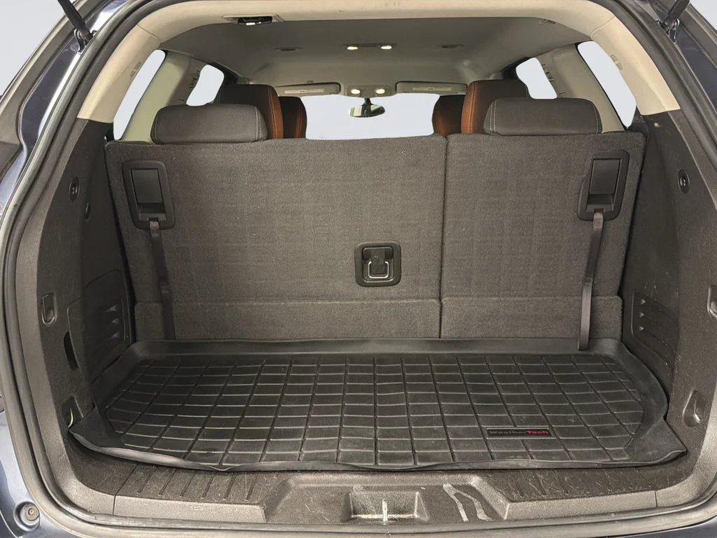 Used 2014 Blue Chevrolet LT image 32