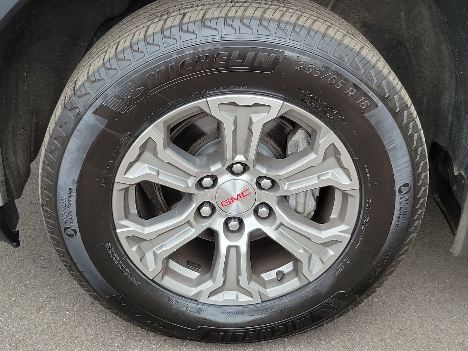 Used 2022 Red GMC SLT image 6