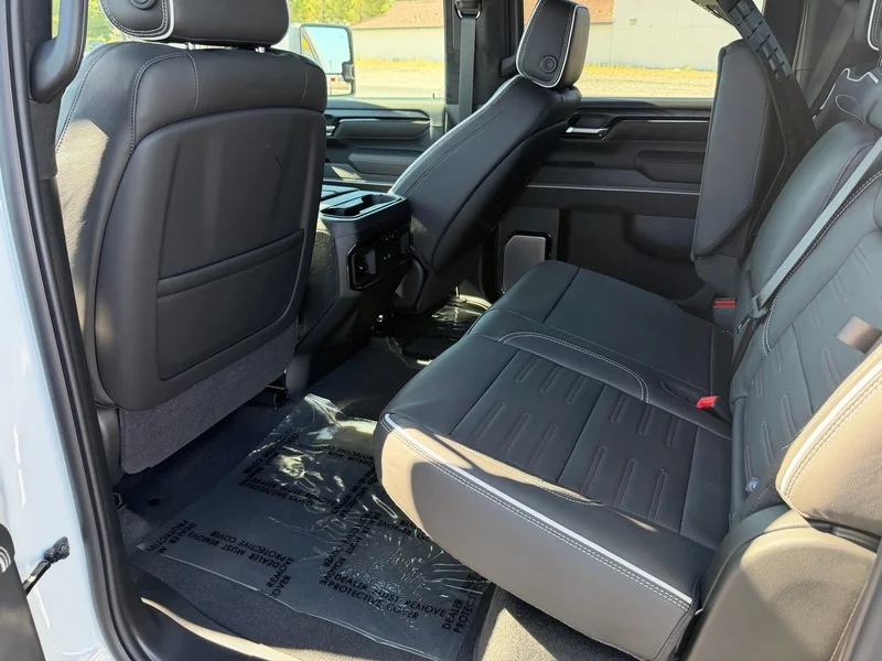 New 2026 Summit White GMC AT4X image 16