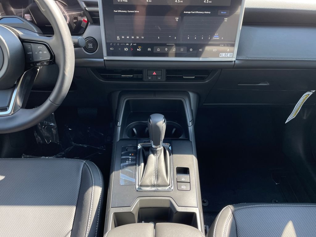 New 2026 White Metallic Mazda 2.5 S Premium Plus image 10