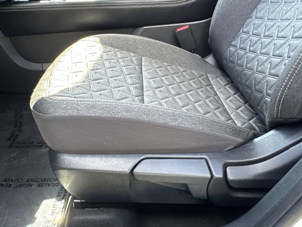 Used 2025 White Nissan SV image 14