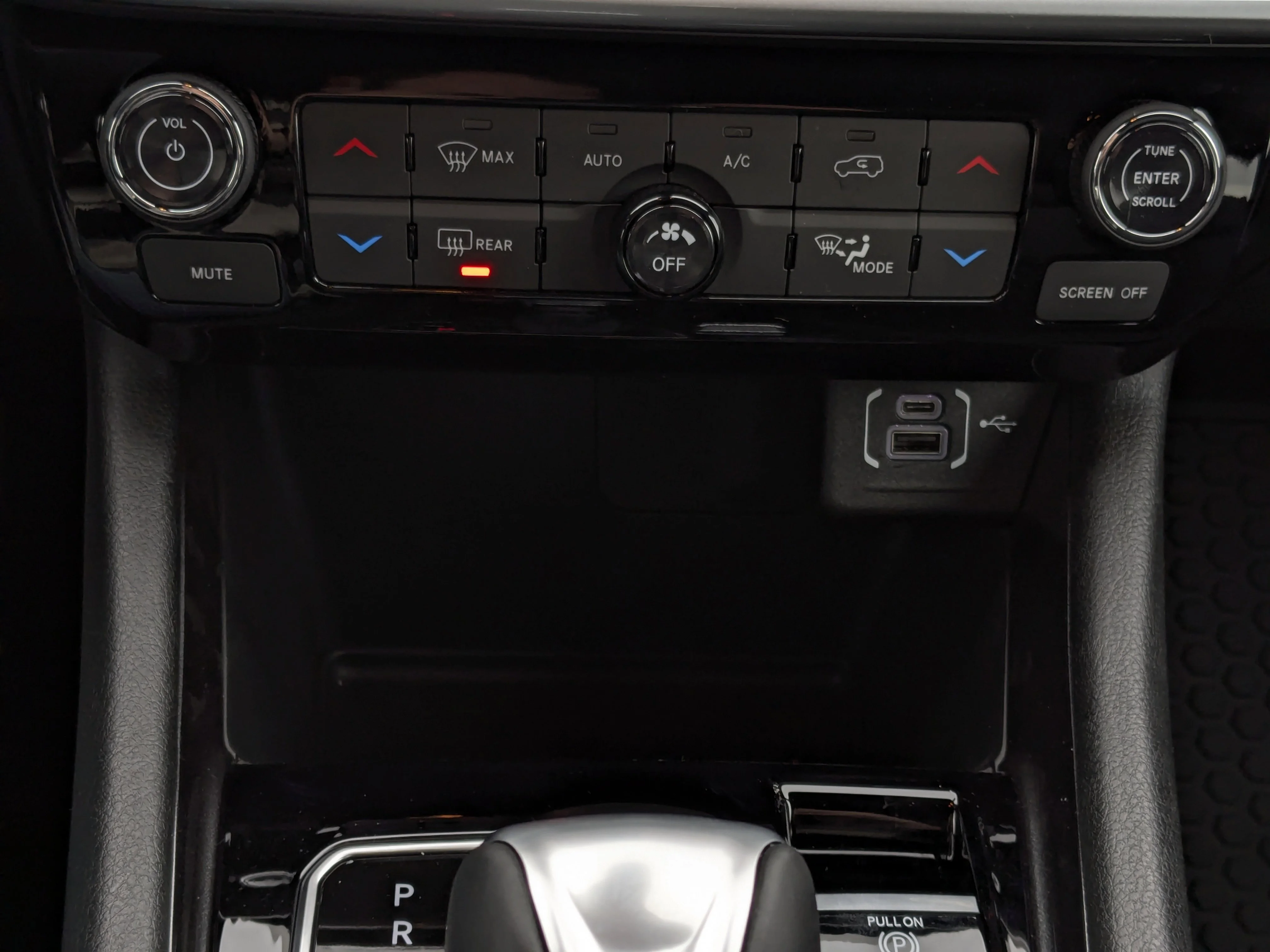 New 2026 Black Jeep North - Heated Seats & Steering - Power Liftgate - 10.1  Display - Keyless Entry & Tons More! image 23