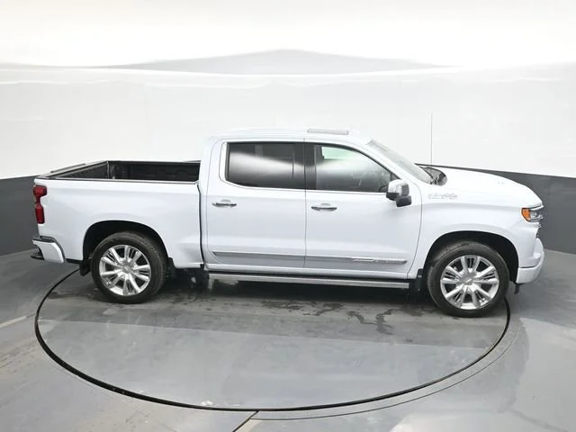 2026 Chevrolet Silverado 1500 High Country - Photo 16
