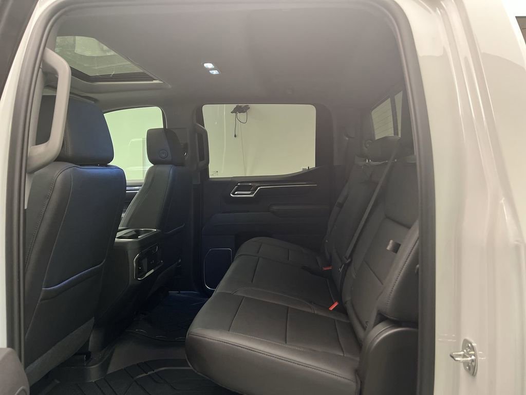 2026 Chevrolet Silverado 1500 LTZ - Photo 23