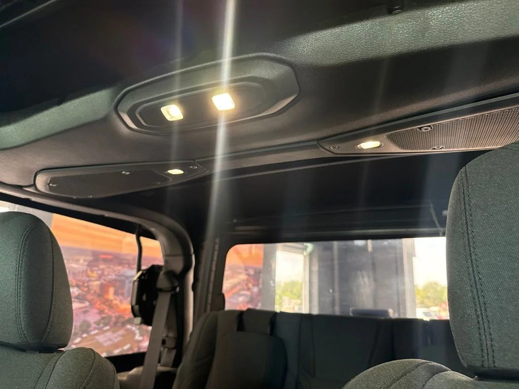 Used 2024 Gray Jeep Sport S image 10