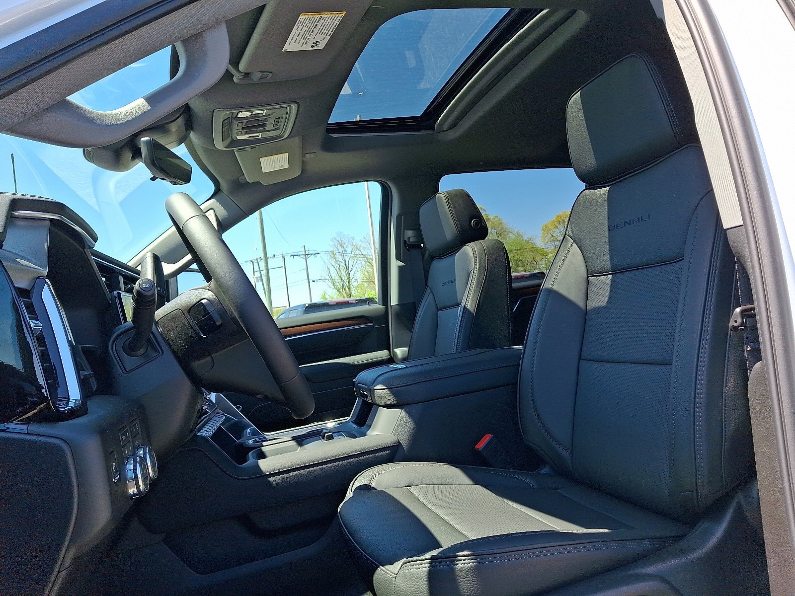 2026 GMC Sierra 2500HD Denali - Photo 8