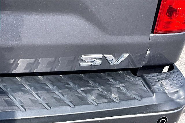 Used 2018 Gun Metallic Nissan SV image 27