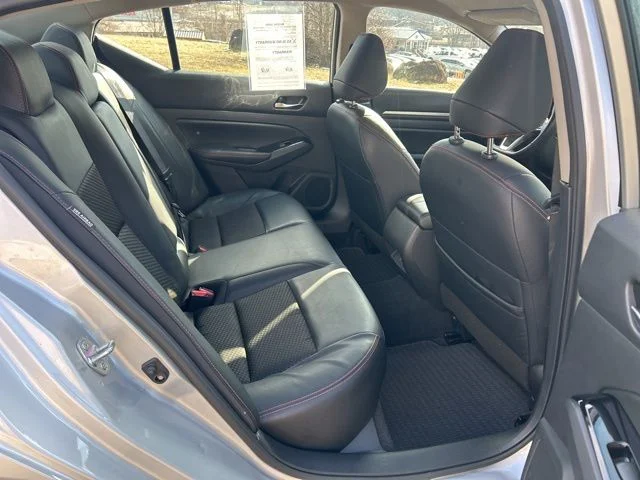Used 2024 Silver Nissan 2.5 SR image 21