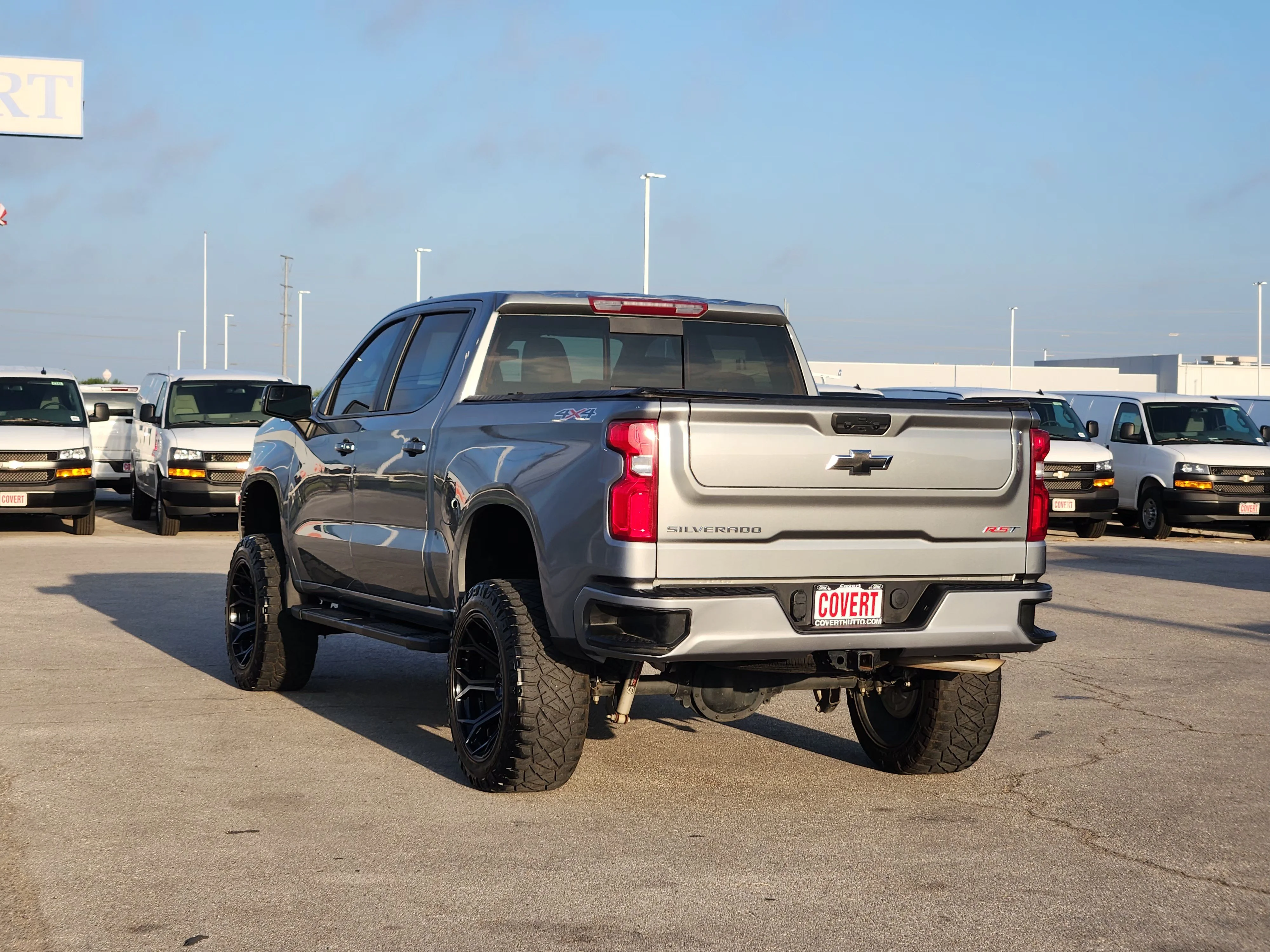 Used 2025 Sterling Gray Metallic Chevrolet RST image 5