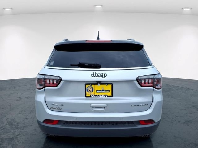 Used 2025 Silver Jeep Limited image 10