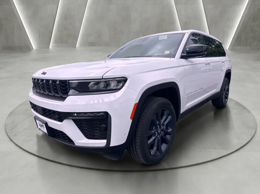 New 2026 Bright White Clearcoat Jeep  image 3