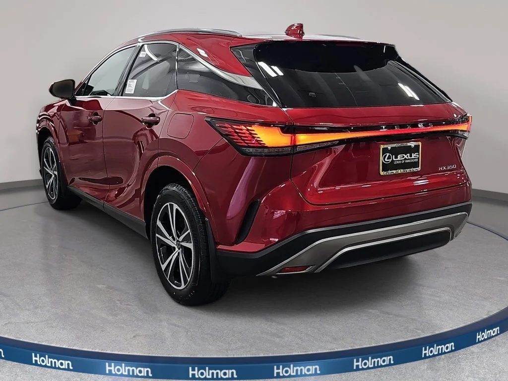 New 2026 Matador Red Mica Lexus PREMIUM image 7