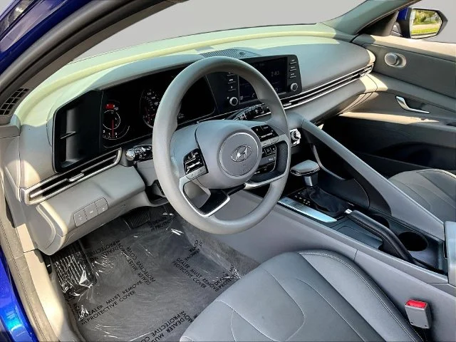 Used 2023 Blue Hyundai SEL image 19
