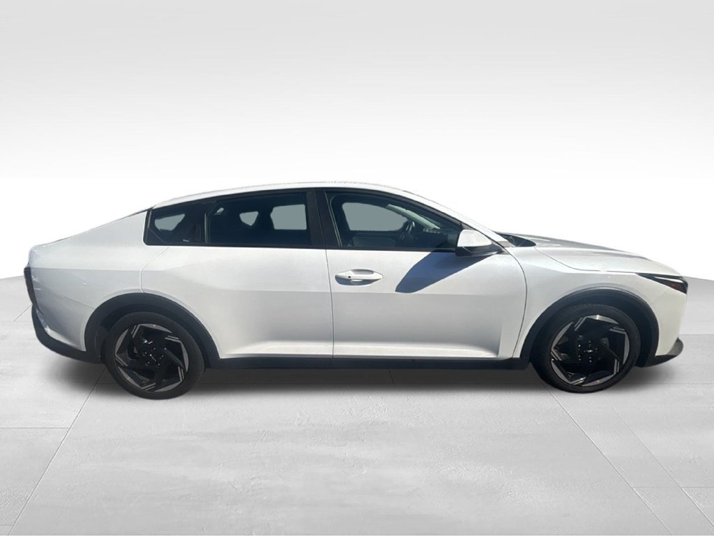 Certified Used 2025 White Kia EX image 7