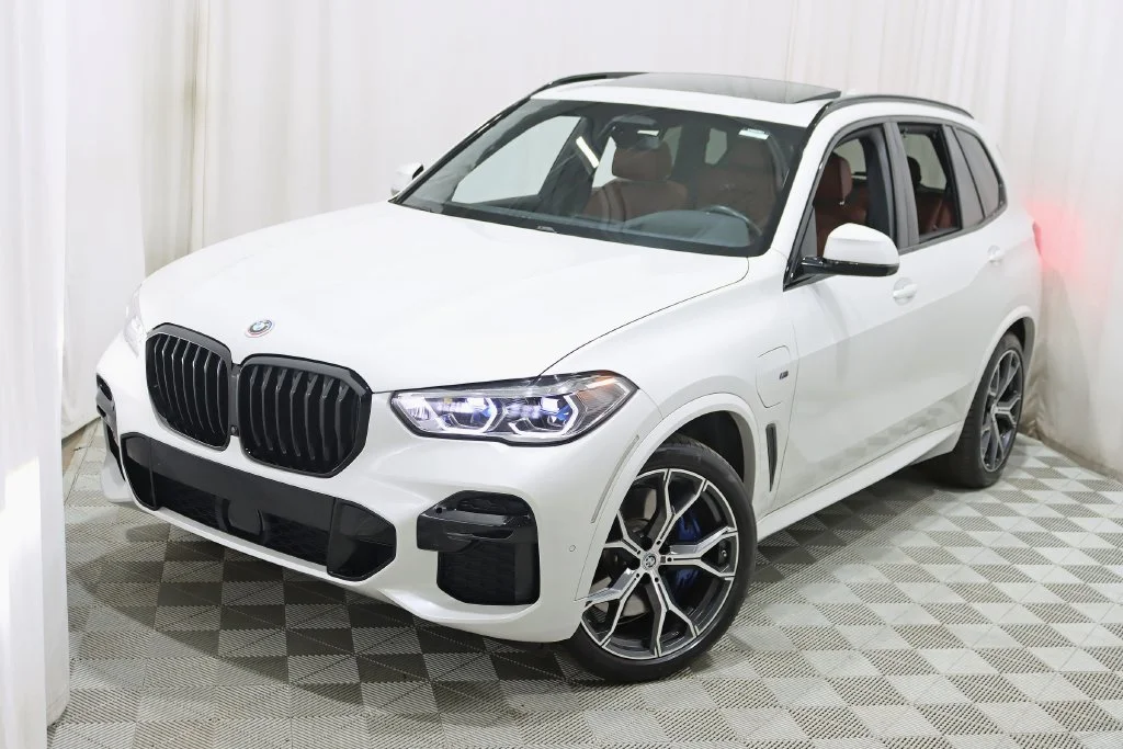 Used 2023 White BMW xDrive45e image 6