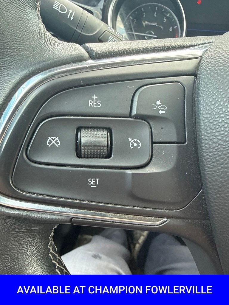 Used 2023 Black Buick Select image 27