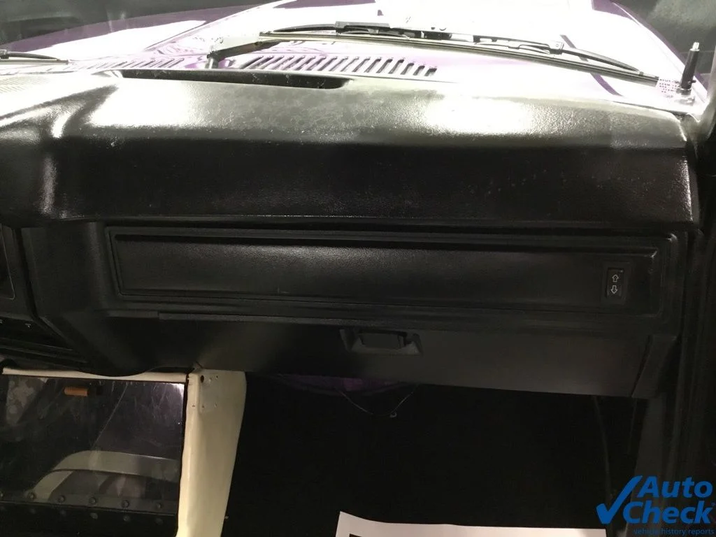 Used 1982 Purple Ford  image 25
