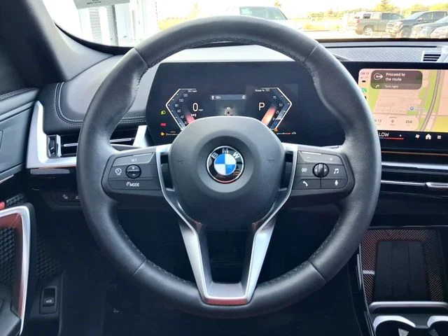 Used 2024 Silver BMW xDrive28i image 15