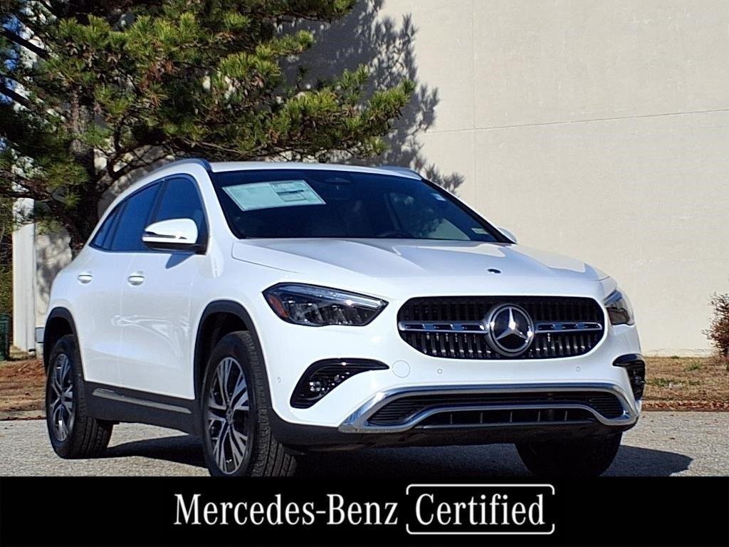 Used 2025 Polar White Mercedes-Benz GLA 250 image 4