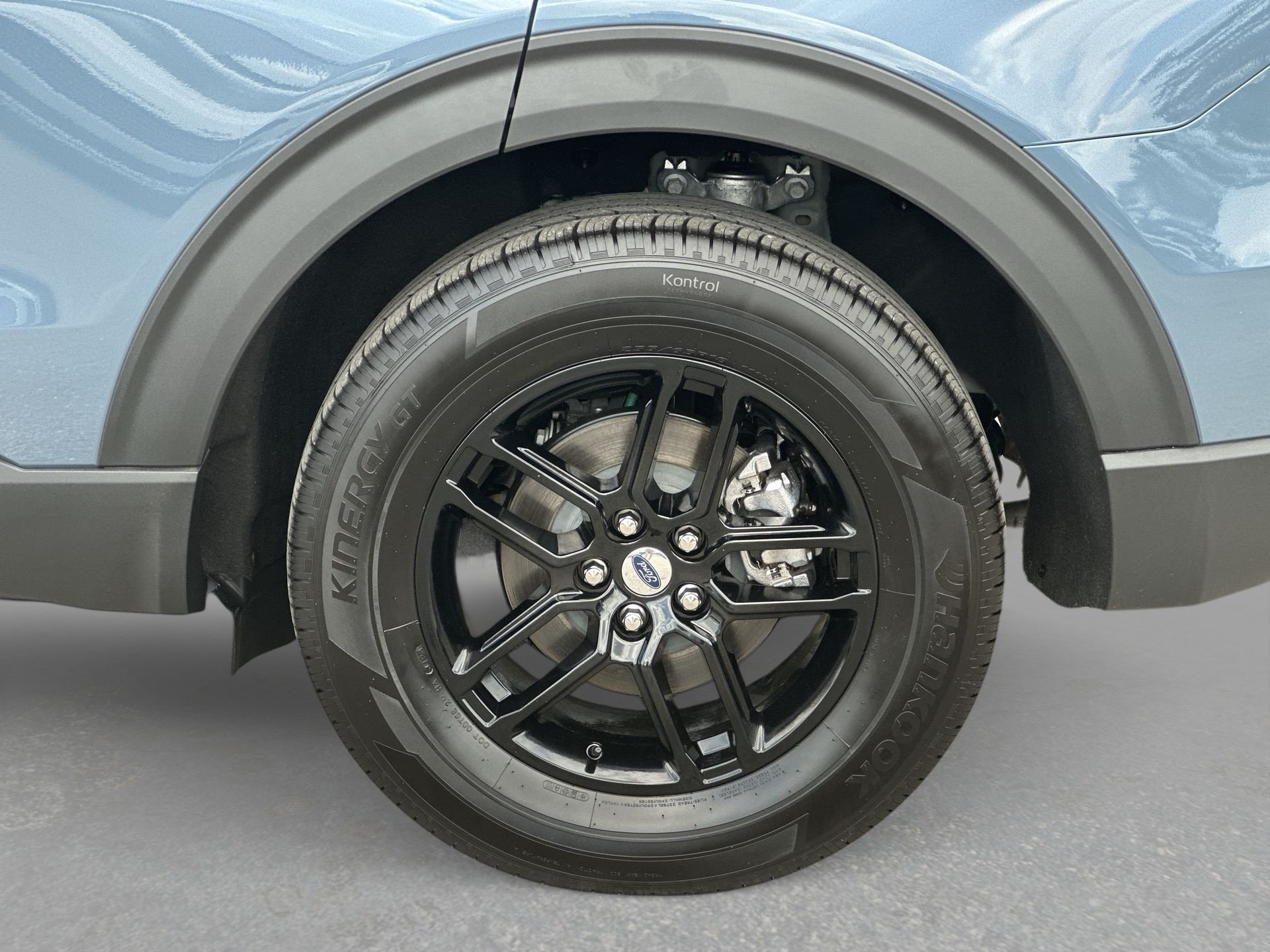 2025 Ford Explorer Active - Photo 32