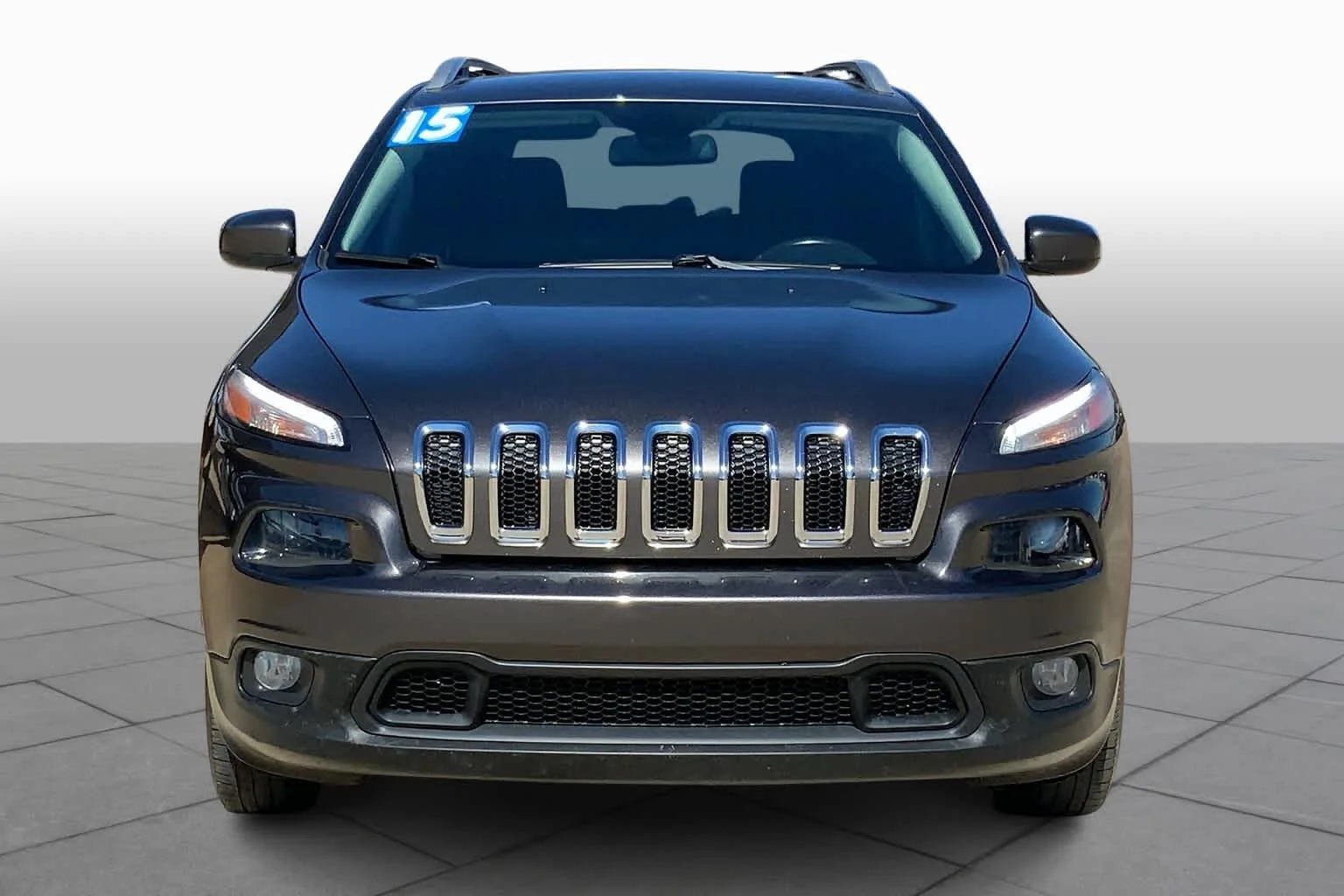 Pre-Owned 2015 Jeep Cherokee Latitude