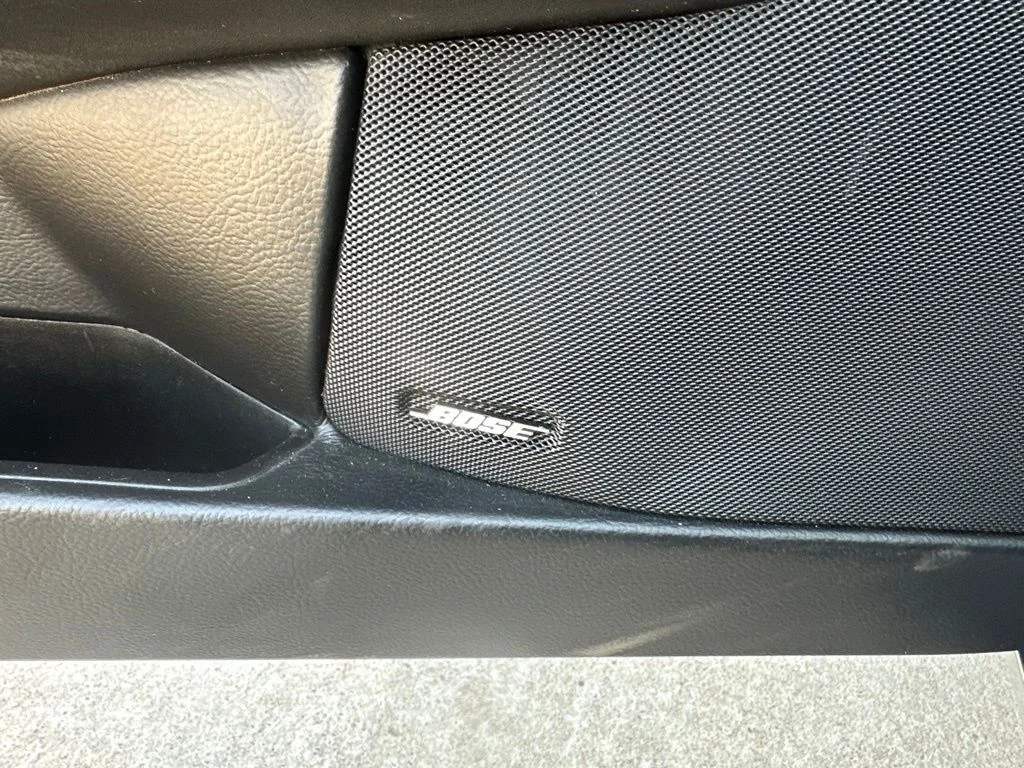 Used 2012 Blue Chevrolet Grand Sport image 9