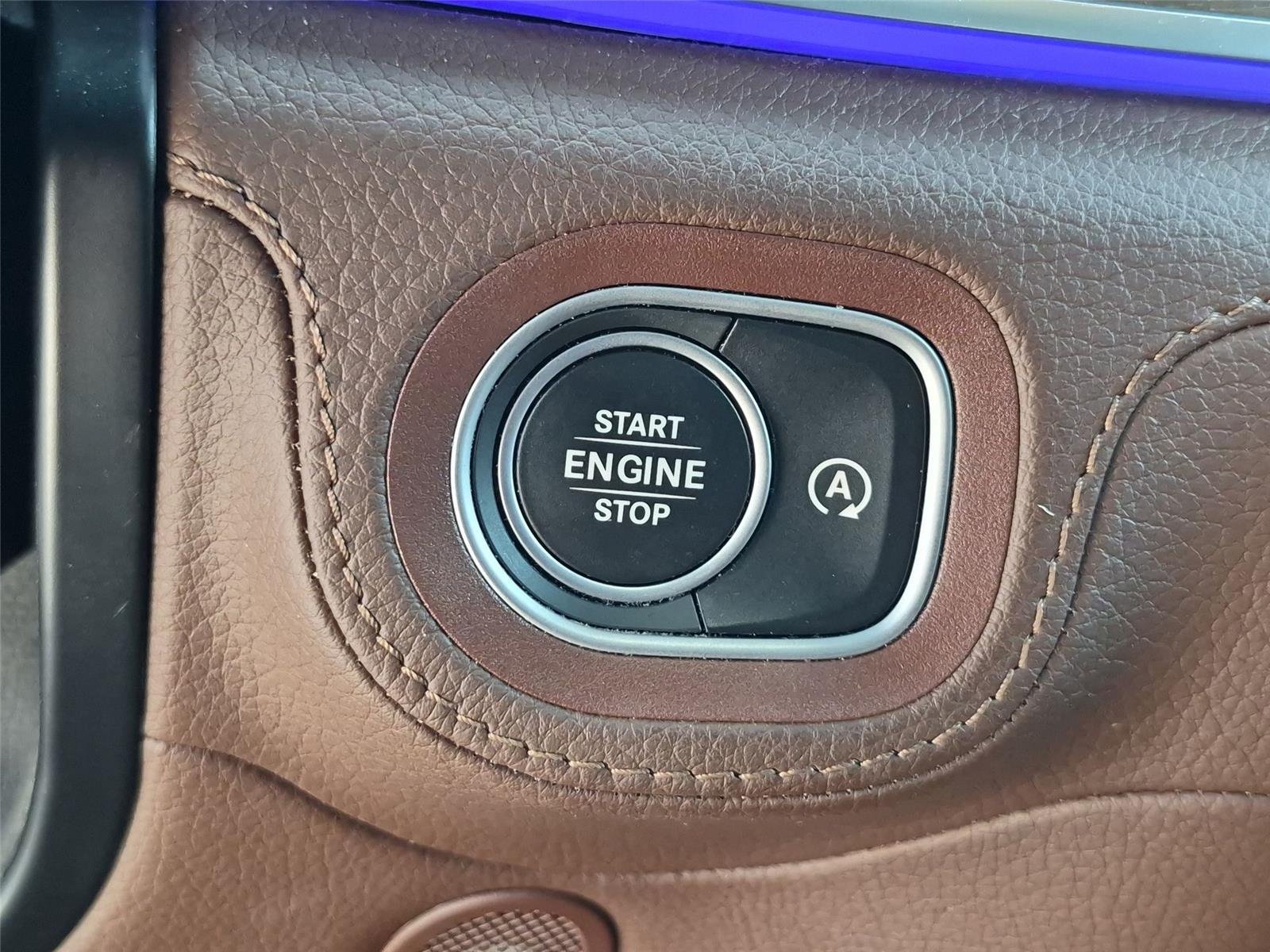 Used 2024 Polar White Mercedes-Benz GLE 350 image 31