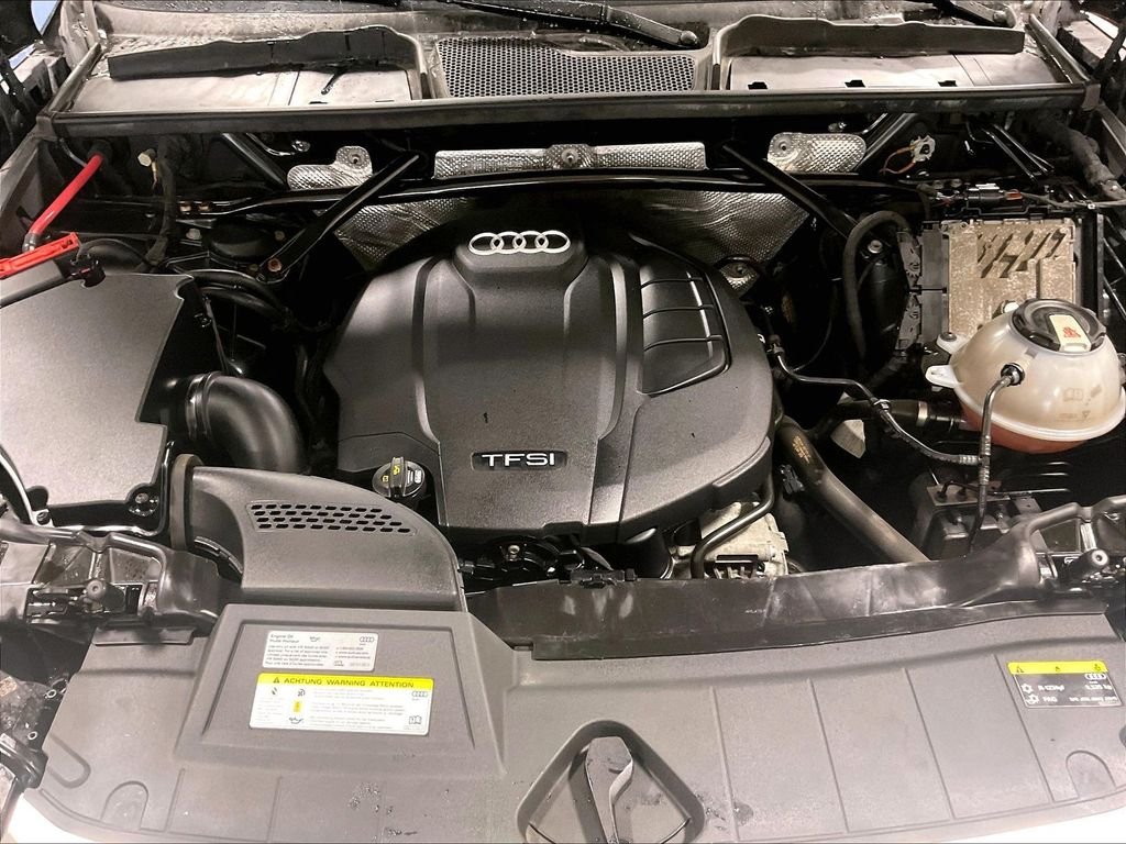 Used 2018 Gray Audi 2.0T image 30