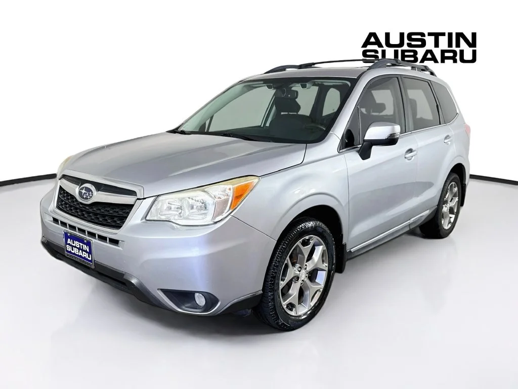 Used 2015 Silver Subaru 2.5i Touring image 3