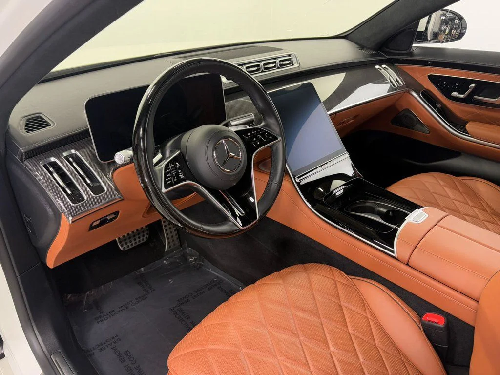 Certified Used 2023 MANUFAKTUR Diamond White Mercedes-Benz S 580e image 9