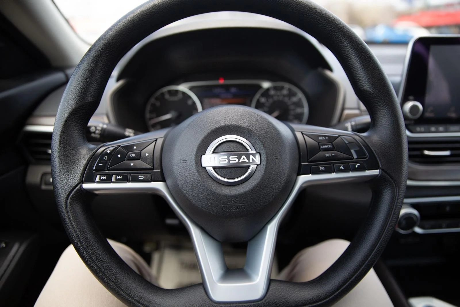 Used 2025 Gun Metallic Nissan SV image 10