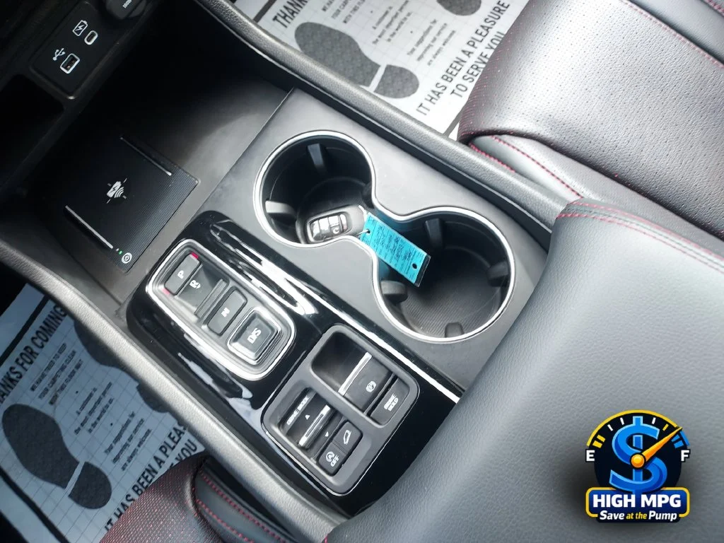 Used 2025 Gray Honda Black Edition image 15